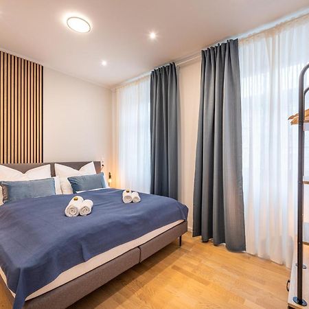 Vivid Luxury Apartment Ludwigsburg - Bluehendes Barock-Forum-Schloss-Modern Ngoại thất bức ảnh