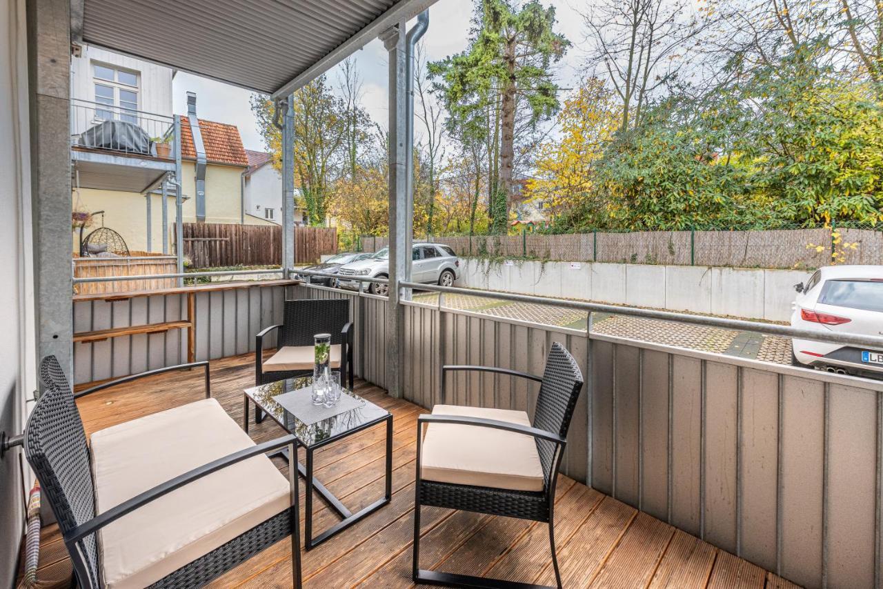 Vivid Luxury Apartment Ludwigsburg - Bluehendes Barock-Forum-Schloss-Modern Ngoại thất bức ảnh