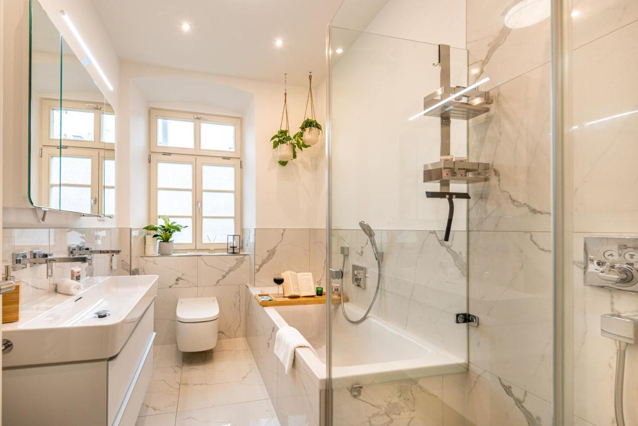 Vivid Luxury Apartment Ludwigsburg - Bluehendes Barock-Forum-Schloss-Modern Ngoại thất bức ảnh